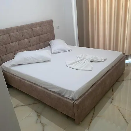 Bashkim 2 Hotel